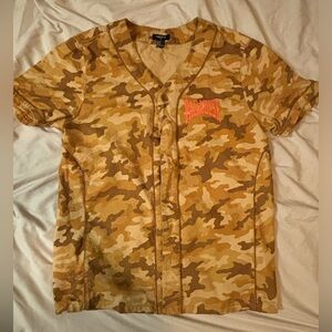 Men’s baseball jersey